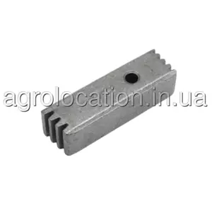 АГРОЛОКАЦІЯ Фіксатор R126570 до техніки John Deere (унікальний ID: R126570) АГРОЛОКАЦІЯ Фіксатор R126570 до техніки John Deere (унікальний ID: R126570)